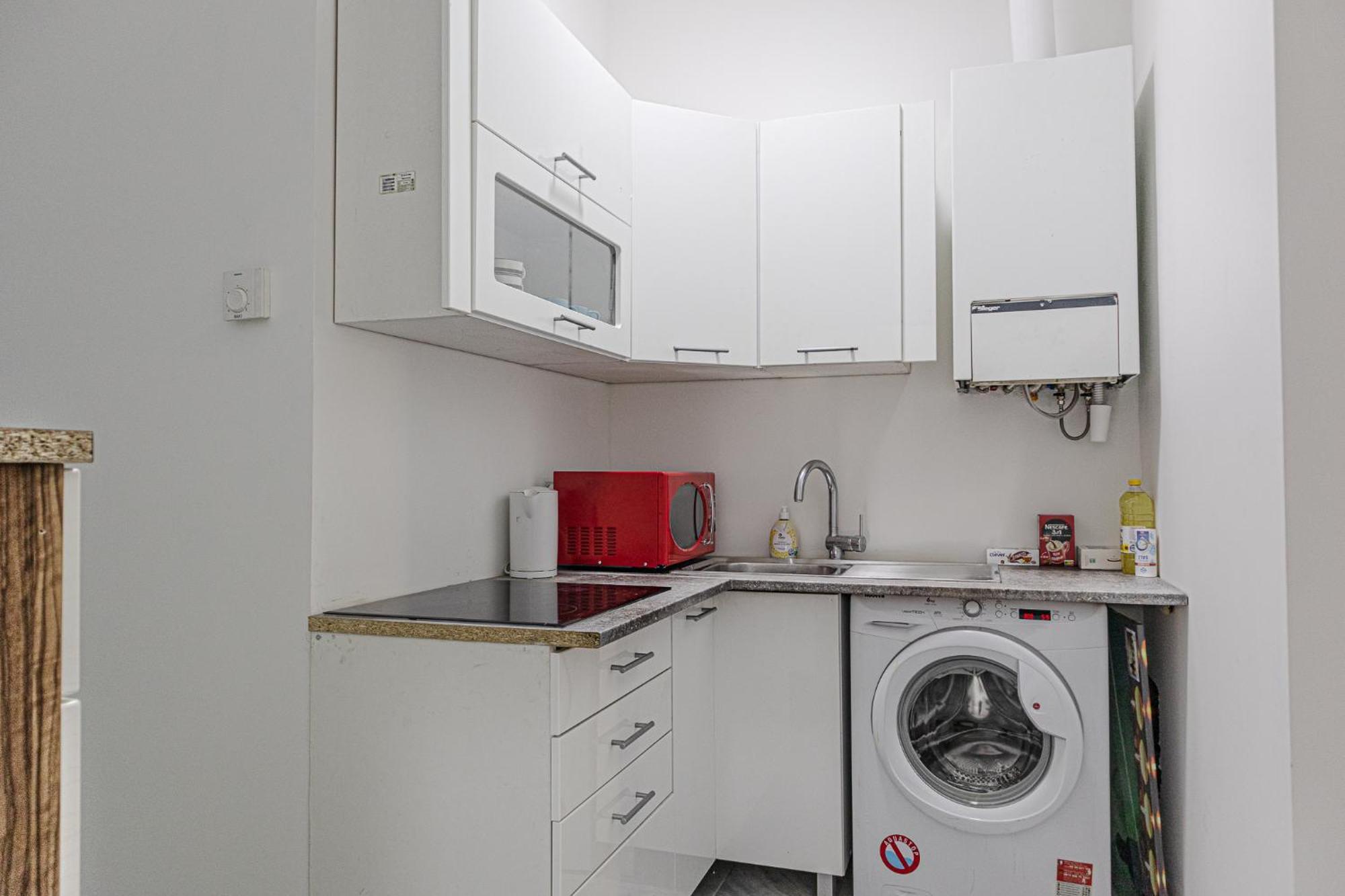 Affordable 5-Br Shared Apartment / Enkplatz U3 Getaway 비엔나 외부 사진
