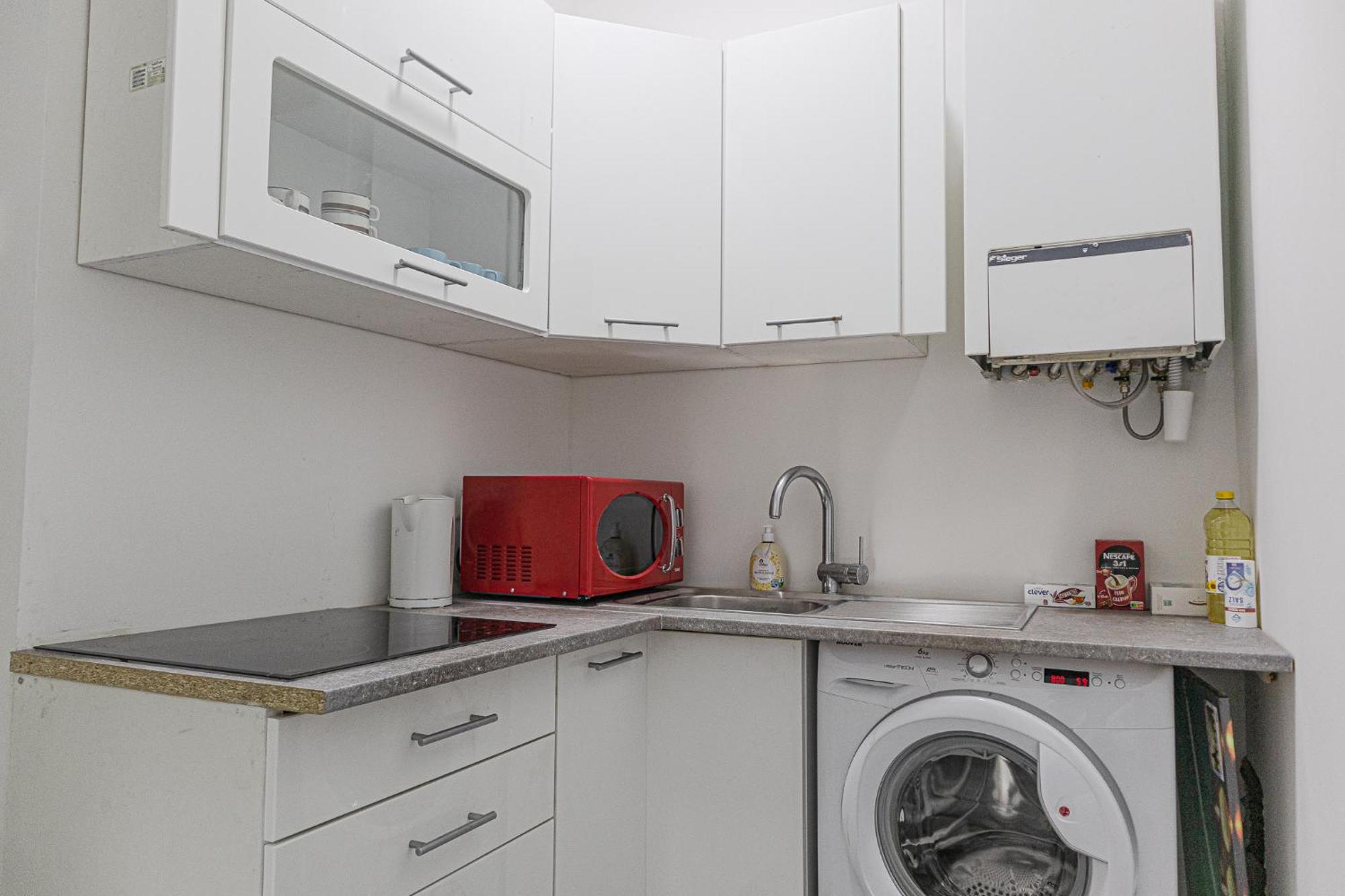 Affordable 5-Br Shared Apartment / Enkplatz U3 Getaway 비엔나 외부 사진